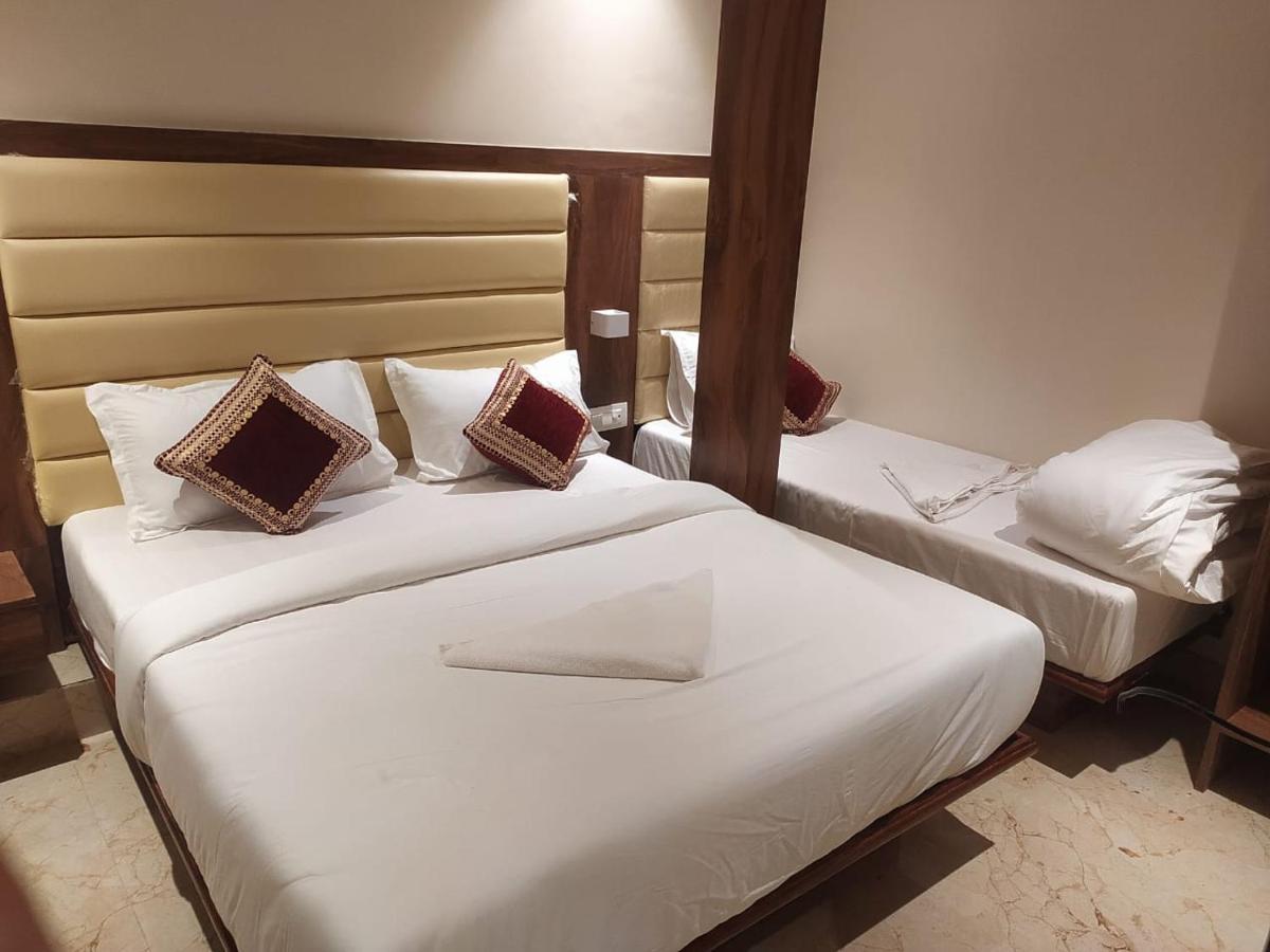 Hotel Adams Inn Near Mumbai Airport 외부 사진